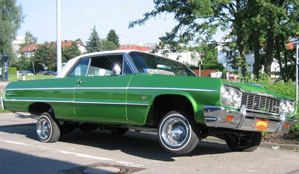 танцующий автомобиль на базе Chevrolet Impala Low Riders