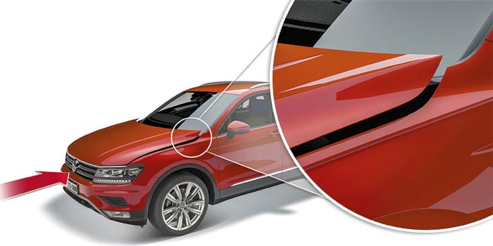 травмобезопасный капот автомобиля