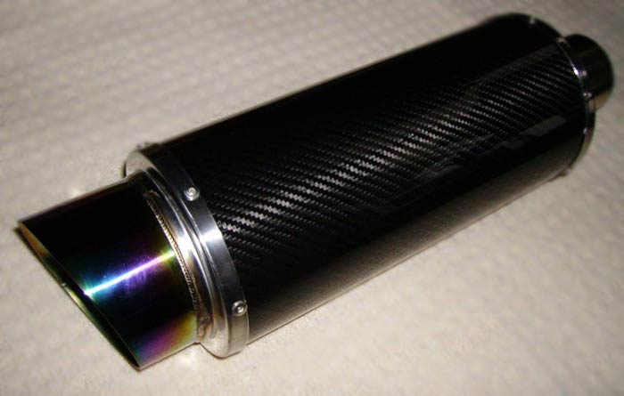 спортивный прямоток на машину