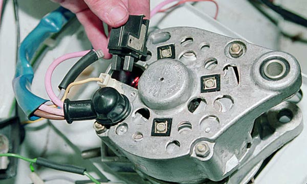 замена щеток генератора