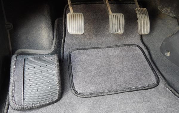 водительский текстильный коврик для машины водительский текстильный коврик для машины