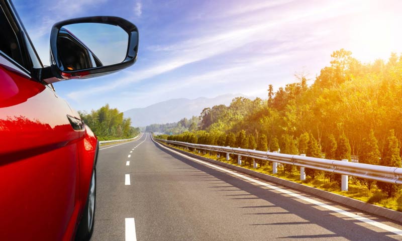 двигатель машины в сильную жару двигатель машины в сильную жару