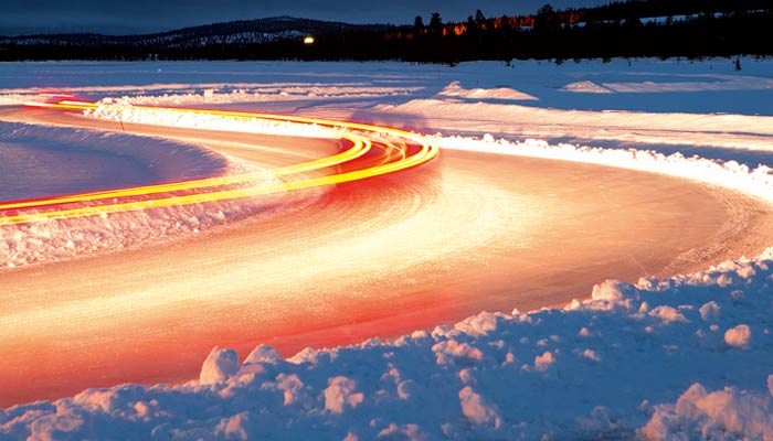 сравнение липучек и шипованных шин на льду сравнение липучек и шипованных шин на льду