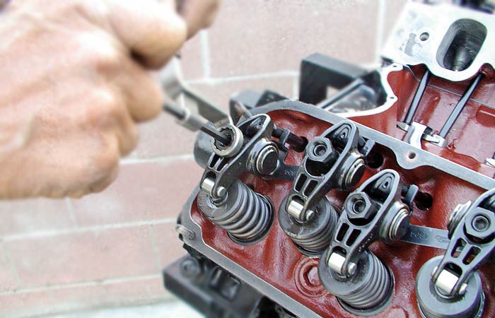 регулировка клапанов двигателя - для чего нужна