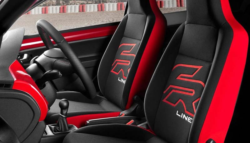 удобные спортивные сиденья для автомобиля